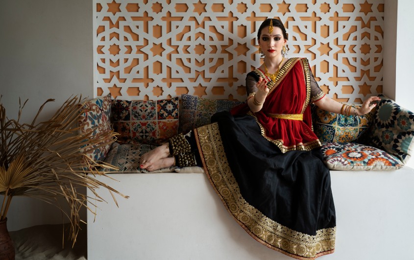 Top 10 floral print sarees from Lekisha Collections: a blossoming affair of style.